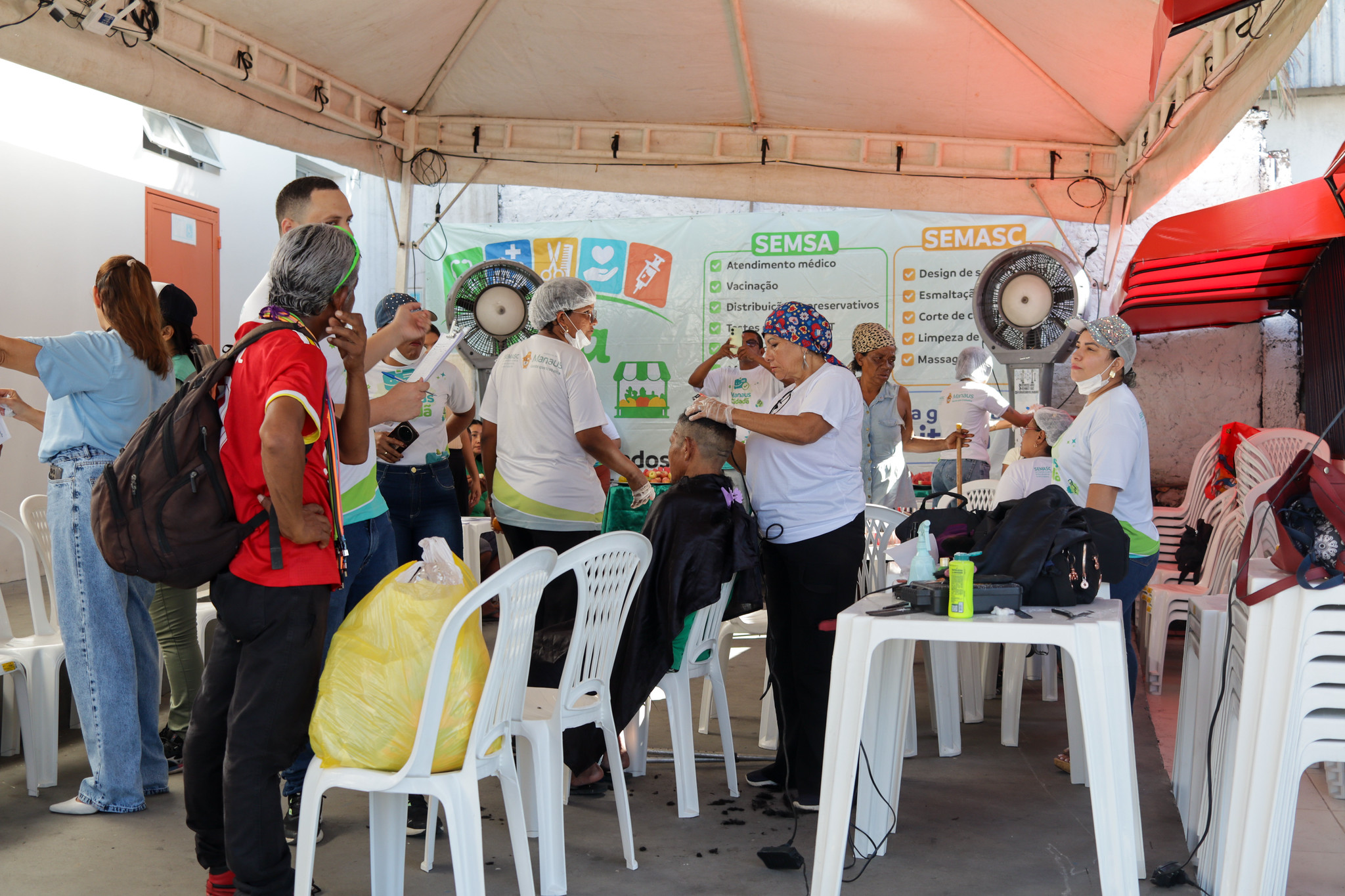 Ação Viva Feira Manaus oferece 157 atendimentos