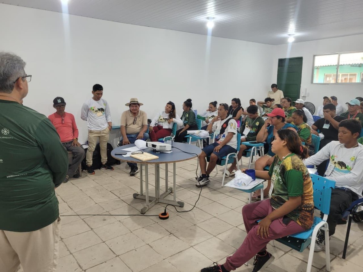 Conservação de quelônios reúne comunidades em Parintins