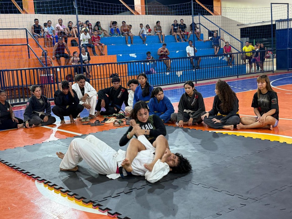 Jiu-jitsu feminino em Parintins ganha força