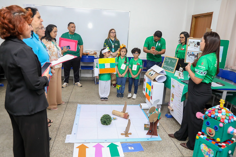 Concurso de robótica em Manaus reúne estudantes