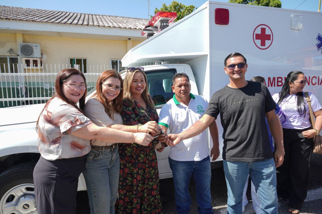 Nova ambulância em Nhamundá reforça saúde